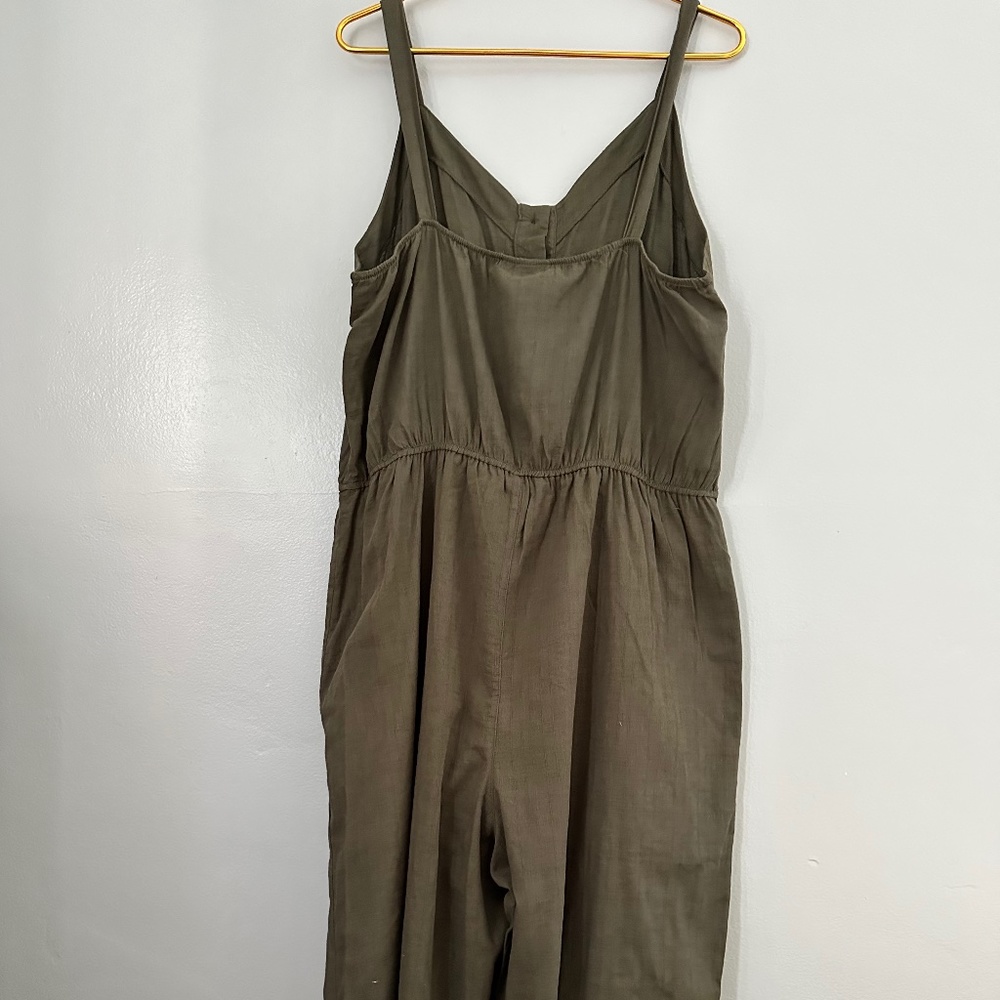 UNIVERSAL TREAD PLUS SIZE CROPPED ROMPER JUMPSUIT - Picture 2 of 7